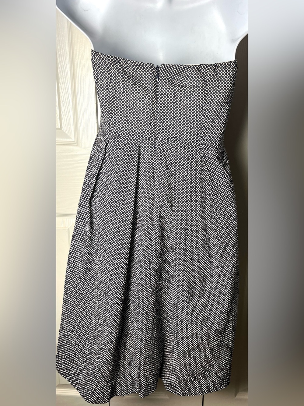 J CREW Strapless Dress Polka Dot Black White Sun Seersucker Empire Knee Length - Picture 6 of 11